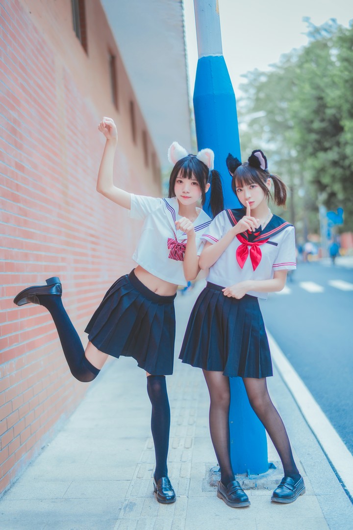 东北妹纸少女coser 疯猫Ss疯了个猫  VOL.004  散-樱桃x疯猫212023